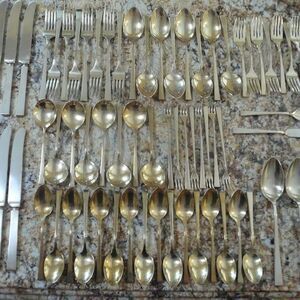 Vtg Dirilyte Dirigold Empress 69 pc Service for 8 Gold Bronze Alloy Flatware USA